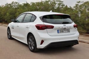 Ford Focus 1.0 EcoBoost 125 PS 2023 (28)