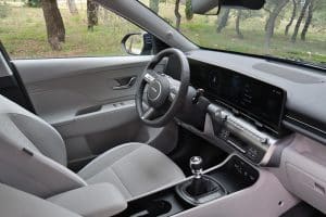 Hyundai-Kona-1.0T-120-hp-2023-(10)