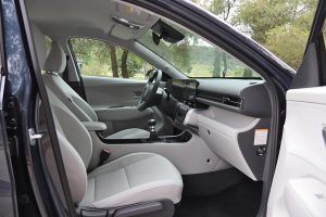 Hyundai-Kona-1.0T-120-hp-2023-(12)