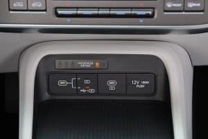 Hyundai-Kona-1.0T-120-hp-2023-(16)