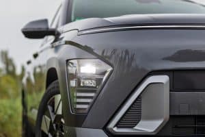 Hyundai-Kona-front-light