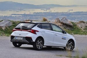Hyundai i20 1.0T 100 HP FL (9)