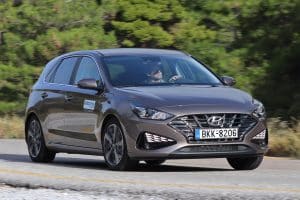 Hyundai-i30-strofi