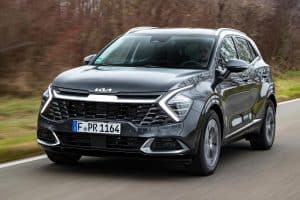 Kia-Sportage_2002-kinisi