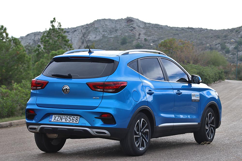 https://autogreeknews.gr/wp-content/uploads/2023/12/MG-ZS-1.0T-auto-6.jpg