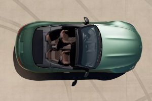 Mercedes-SL-63-S-E-Performance-PHEV-00007-2048×115