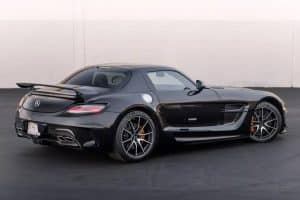 Mercedes-SLS-AMG-Black-2