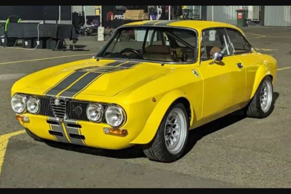 https://autogreeknews.gr/wp-content/uploads/2023/12/alfa-romeo-with-ferrari-engine-09.jpg
