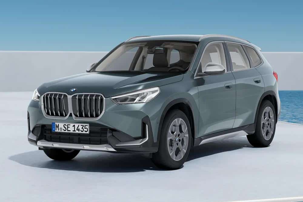 https://autogreeknews.gr/wp-content/uploads/2023/12/bmw-x1-sDrive20i.jpg