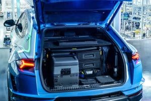 la-lamborghini-urus-performante-della-polizia-di-s (8)