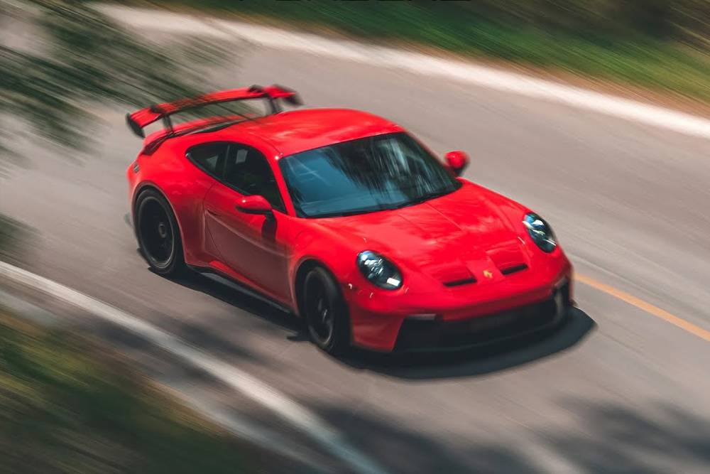 https://autogreeknews.gr/wp-content/uploads/2023/12/porsche-911-gt3-mountain-run.jpg