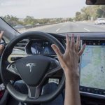 anaklisi tesla autopilot