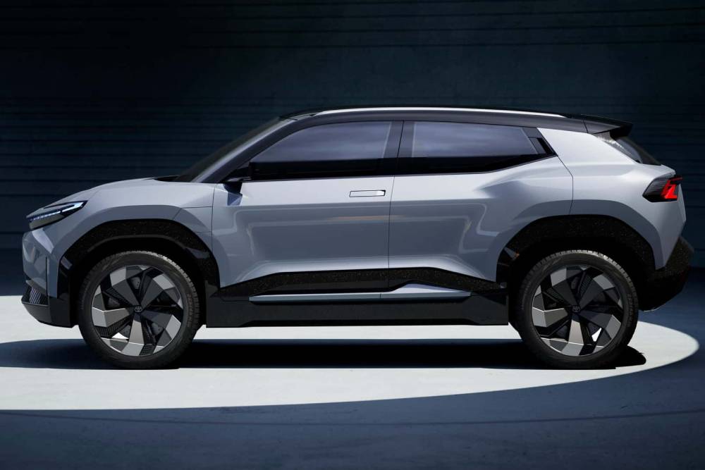 https://autogreeknews.gr/wp-content/uploads/2023/12/toyota-urban-suv-concept-2.jpg