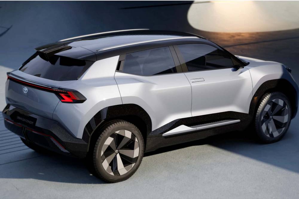 https://autogreeknews.gr/wp-content/uploads/2023/12/toyota-urban-suv-concept-5.jpg