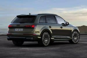 2025-Audi-SQ7-11-2048×1366