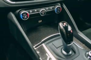 Alfa-Romeo-Giulia-Quadrifoglio-20