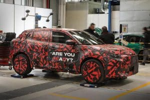 Alfa-Romeo-MILANO-test-car-(2)