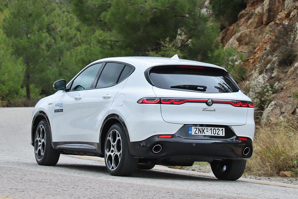 https://autogreeknews.gr/wp-content/uploads/2024/01/Alfa-Romeo-Tonale-PHEV-10.jpg