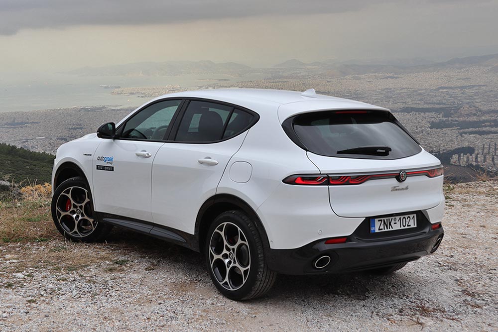 https://autogreeknews.gr/wp-content/uploads/2024/01/Alfa-Romeo-Tonale-PHEV-7.jpg