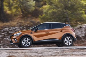 All-new-Renault-Captur-Atacama-Orange_015