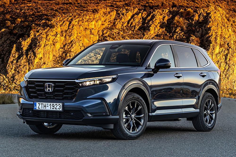 https://autogreeknews.gr/wp-content/uploads/2024/01/Honda-CR-V-2024-ebros-1.jpg