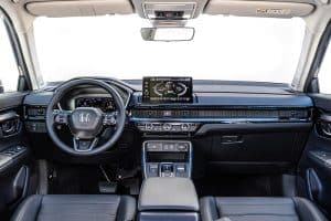 Honda-CR-V-2024-tablo