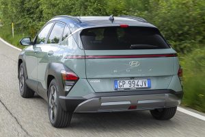 Hyundai-Kona-2023-(5)