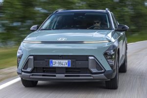 Hyundai-Kona-2023-(7)