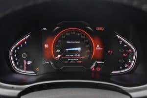 Hyundai-i30-pinakas-organon