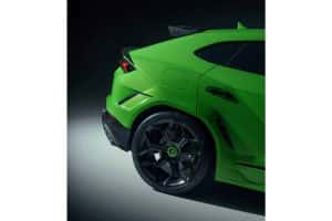 Lamborghini-Urus-S-Novitec-Esteso-7