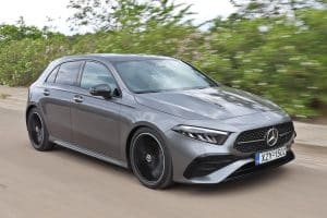 Mercedes-A-Class-2023-kinisi