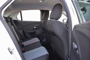 Opel-Corsa-1.2T-100-hp-AT8-2023-(11)