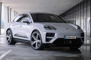 Porsche-Macan-2024-(13)