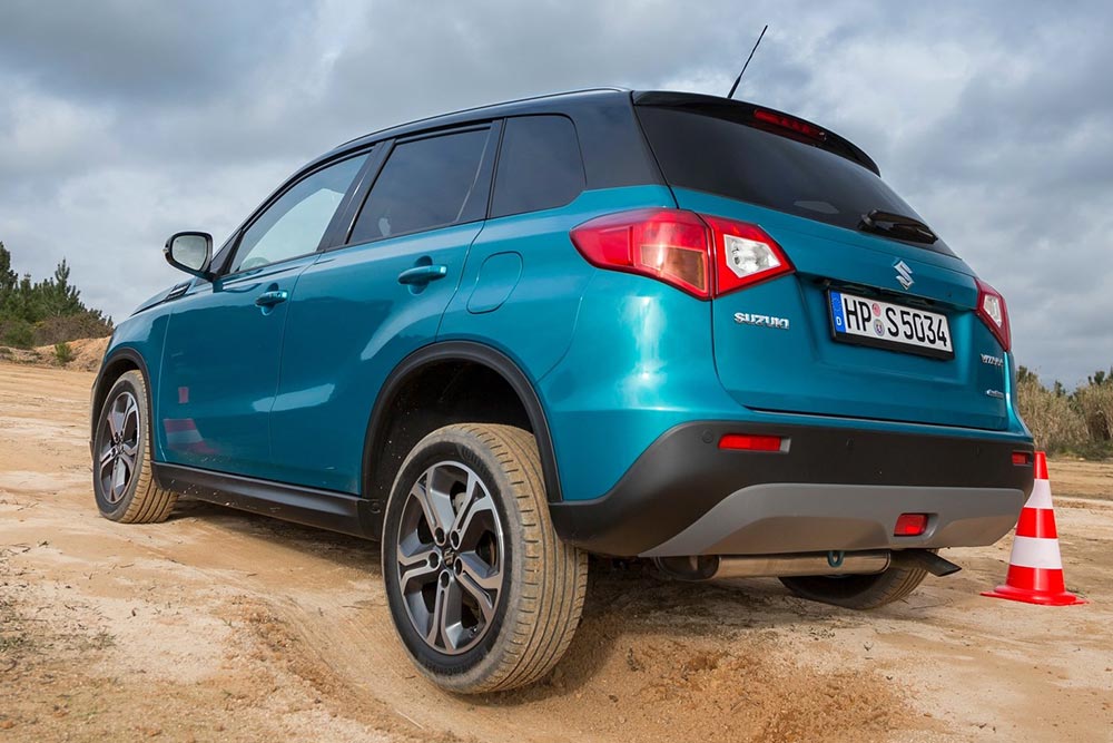 https://autogreeknews.gr/wp-content/uploads/2024/01/Suzuki-Vitara-2015-8.jpg