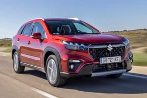 Suzuki_S-Cross_Hybrid-(2)