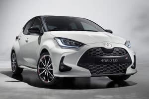 Toyota-Yaris-Hybrid-130