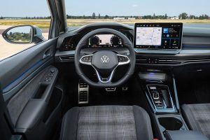 VW-Golf-2024-(15)