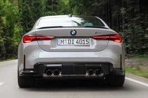 bmw-m4-2024-(3)