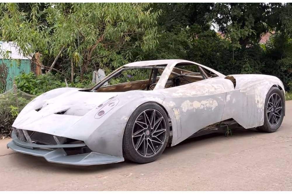 https://autogreeknews.gr/wp-content/uploads/2024/01/bunch-of-guys-build-pagani-huayra-supercar-from-sc-4.jpg