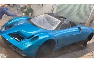 bunch-of-guys-build-pagani-huayra-supercar-from-sc (8)