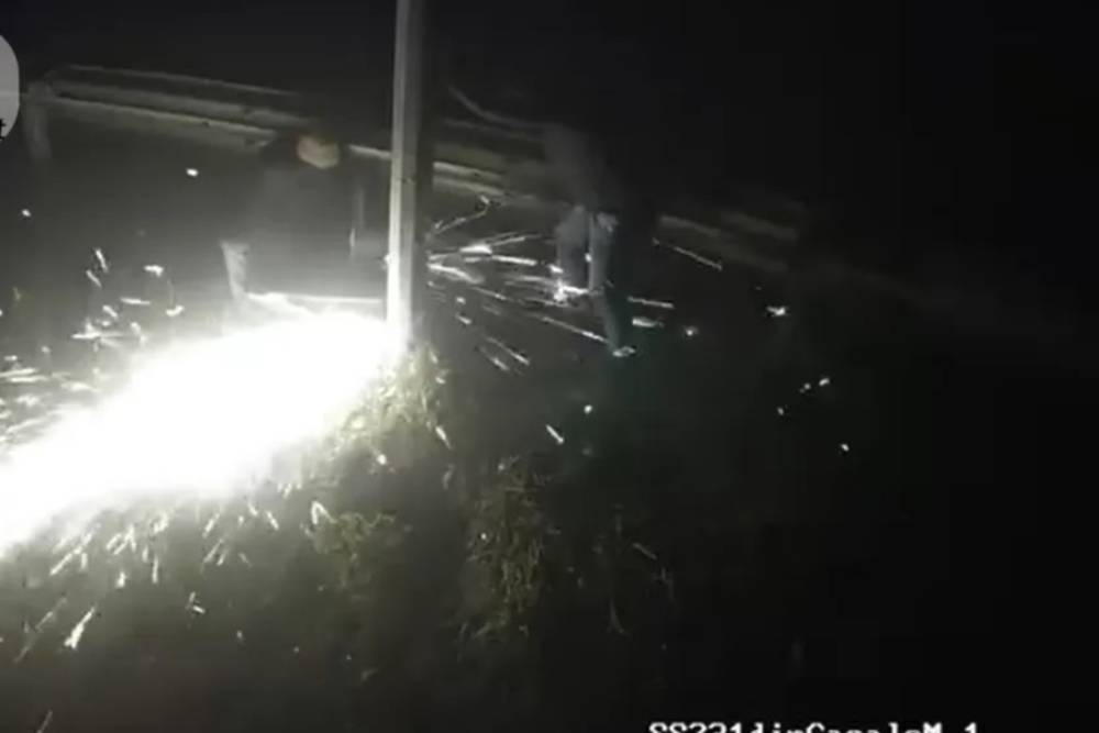 Νέο κίνημα ακτιβιστών: Κόβουν τις κάμερες ταχύτητας