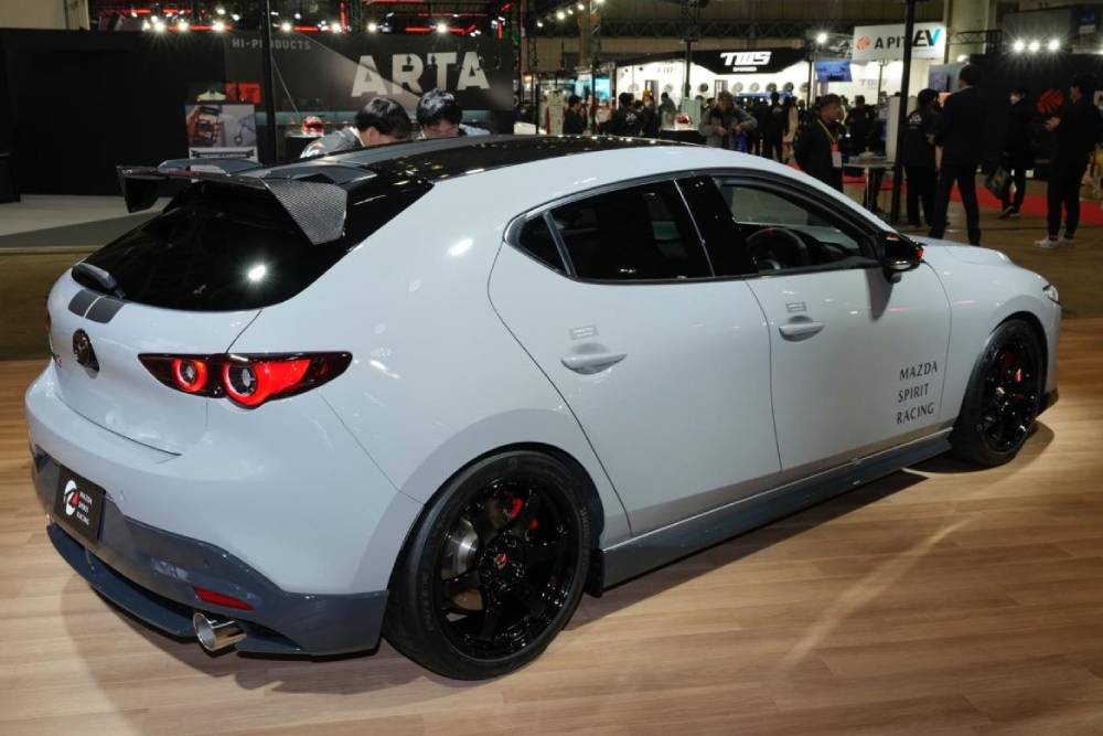 https://autogreeknews.gr/wp-content/uploads/2024/01/mazda-racing-spirit-3.jpg