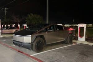 tesla cybertruck range