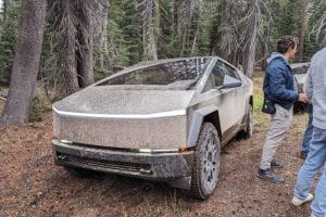 this-cybertruck-hit-10000-miles-here-s-the-one-thi (6)