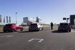 toyota gr yaris auto vs manual