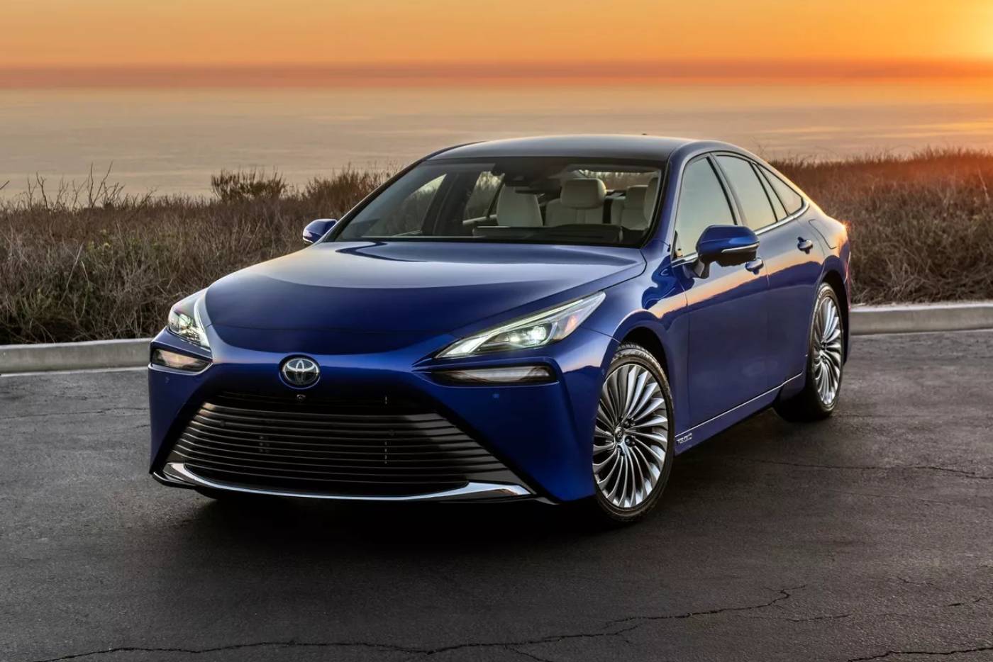 https://autogreeknews.gr/wp-content/uploads/2024/02/2022-Toyota-Mirai-3.jpg