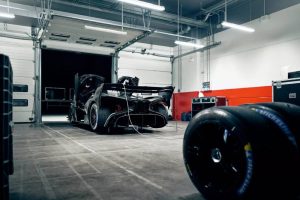 2024-Bugatti-Bolide-12-2048×1366