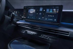 2024-Lancia-Ypsilon-Limited-Edition-Cassina-9-2048