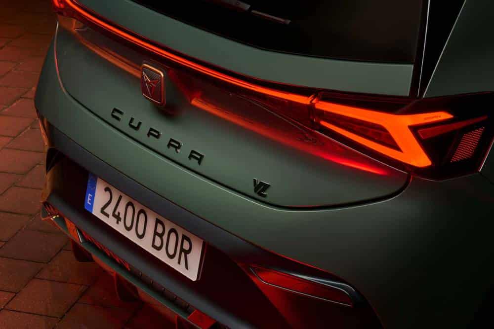https://autogreeknews.gr/wp-content/uploads/2024/02/2024-cupra-born-vz-7.jpg