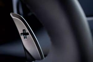 2025-Aston-Martin-Vantage-18